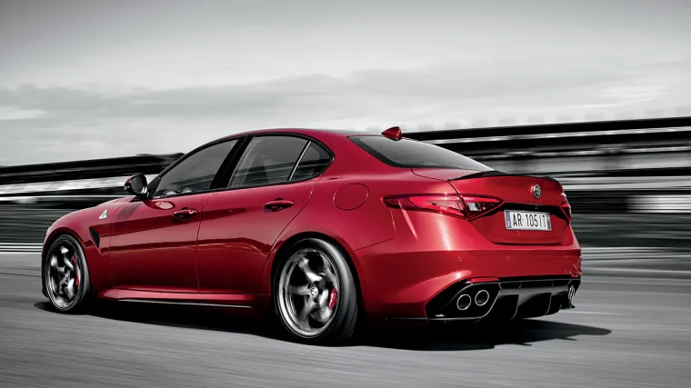 Ispod poklopca krije se 2.9 litarski V6 benzinski motor s turbo punjenjem, koji proizvodi ni manje ni vi&scaron;e nego 503 konjske snage.