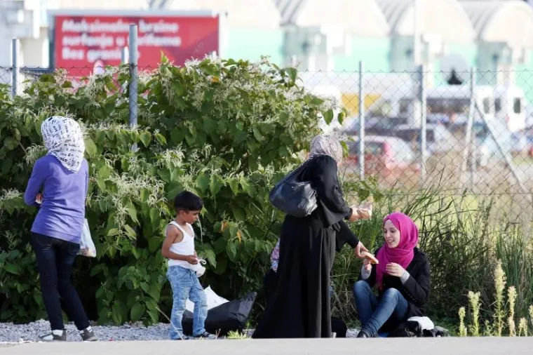 TRAŽE PUT ZA ZAPAD: Zagreb i Osijek preplavile izbjeglice