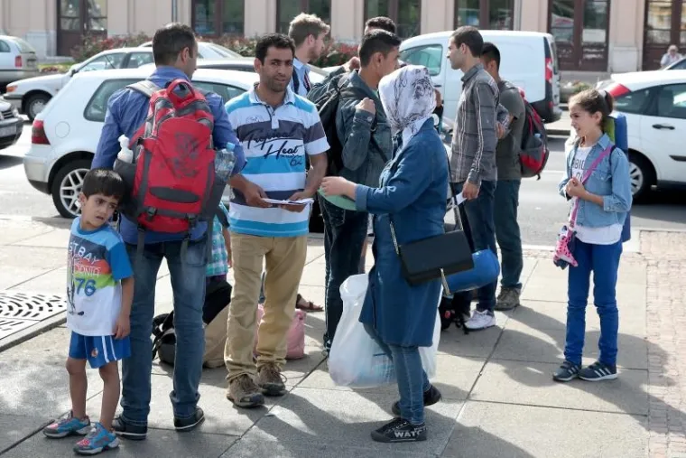 TRAŽE PUT ZA ZAPAD: Zagreb i Osijek preplavile izbjeglice