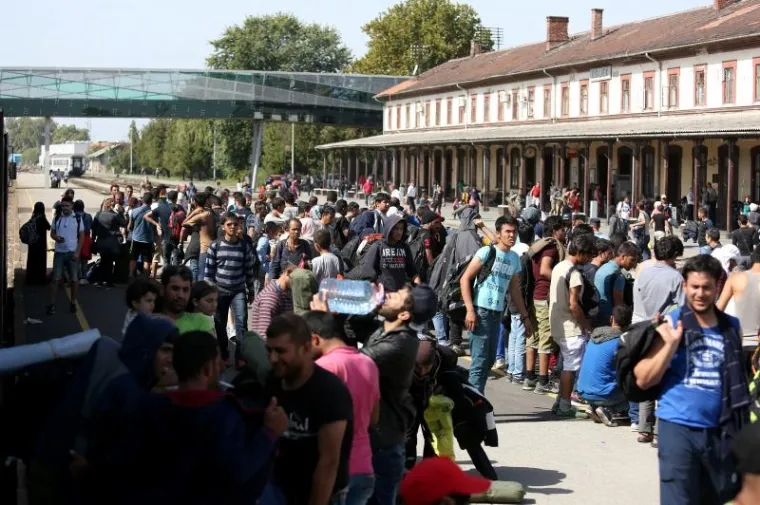 TRAŽE PUT ZA ZAPAD: Zagreb i Osijek preplavile izbjeglice