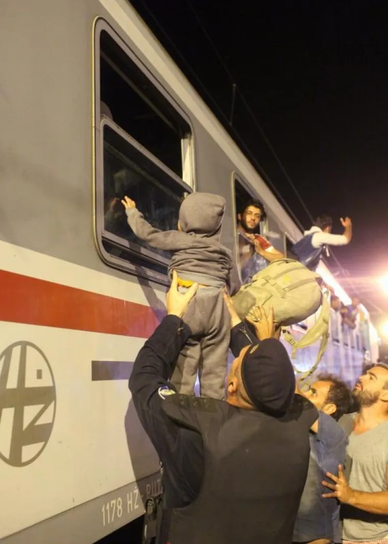 Stampedo izbjeglica u Tovarniku