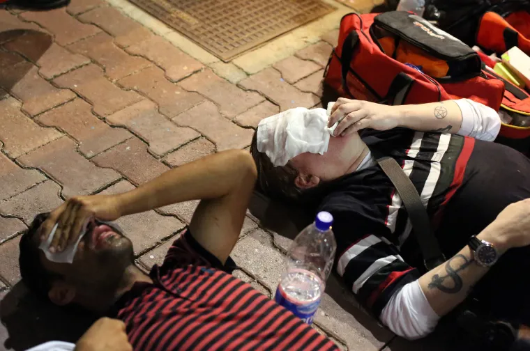 Po dolasku vlaka u Tovarniku nastao stampedo: izvisili žene i djeca