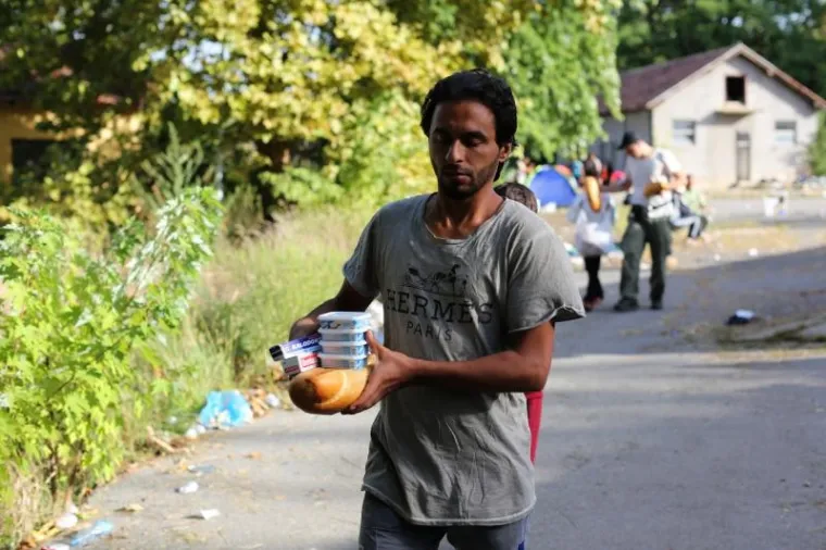 U Belom Manastiru val izbjeglica