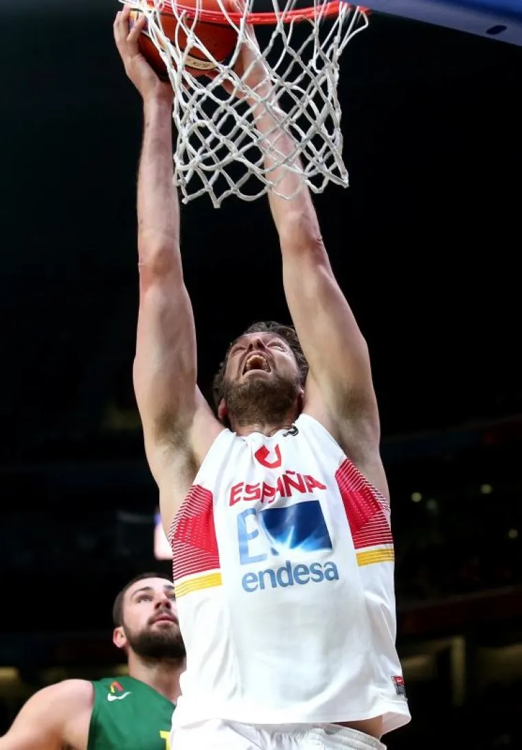 Pregršt sjajne košarke ponudile su u finalu Eurobasketa reprezentacije Španjolske i Litve. Gledatelje u Lilleu opet je najviše oduševio briljantni Pau Gasol.