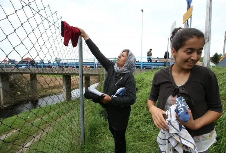 Pogledajte kako izbjeglice provode svoje vrijeme na granici sa Slovenijom