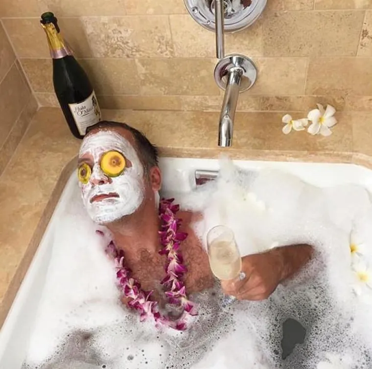 Dečki poku&scaron;ali opona&scaron;ati fotke cura s Instagrama, rezultati su očekivano apsurdni