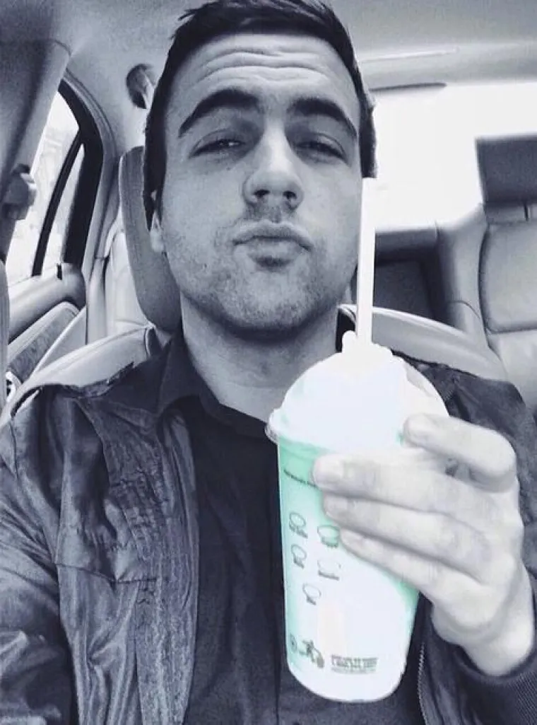 Dečki poku&scaron;ali opona&scaron;ati fotke cura s Instagrama, rezultati su očekivano apsurdni