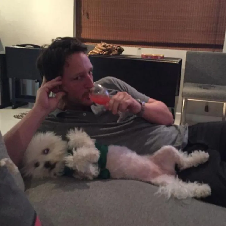 Dečki poku&scaron;ali opona&scaron;ati fotke cura s Instagrama, rezultati su očekivano apsurdni