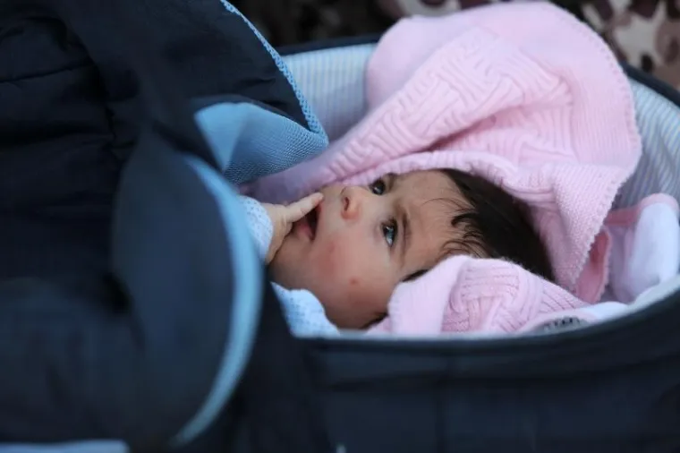 Izbjeglice i dalje dovoze autobusi iz Opatovca na granicu s Mađarskom.