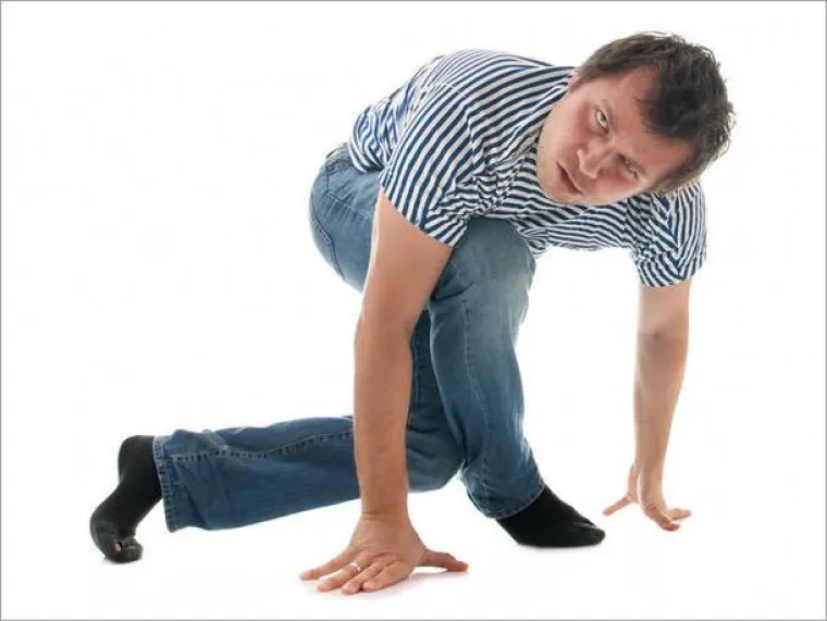 Ove manekenke izgledaju kao da su na audiciji za Egzorcista, pa &scaron;to je njima?