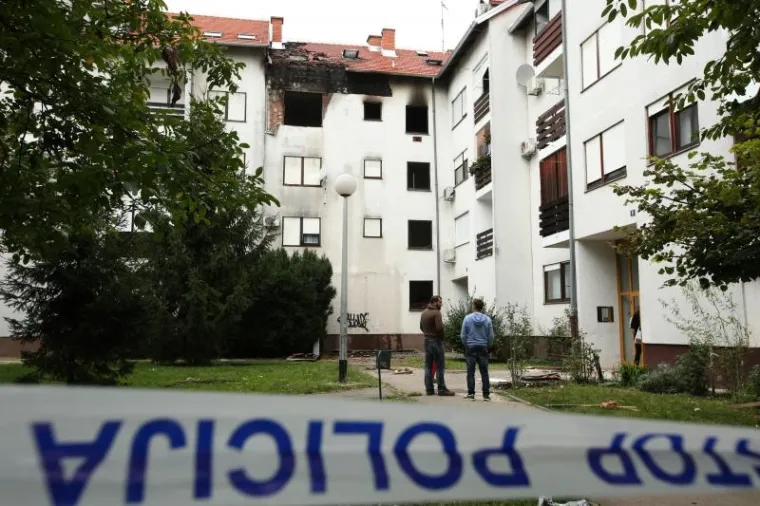 PRASAK U NOĆI: Požar i eksplozija plina u stanu u  Velikoj Gorici