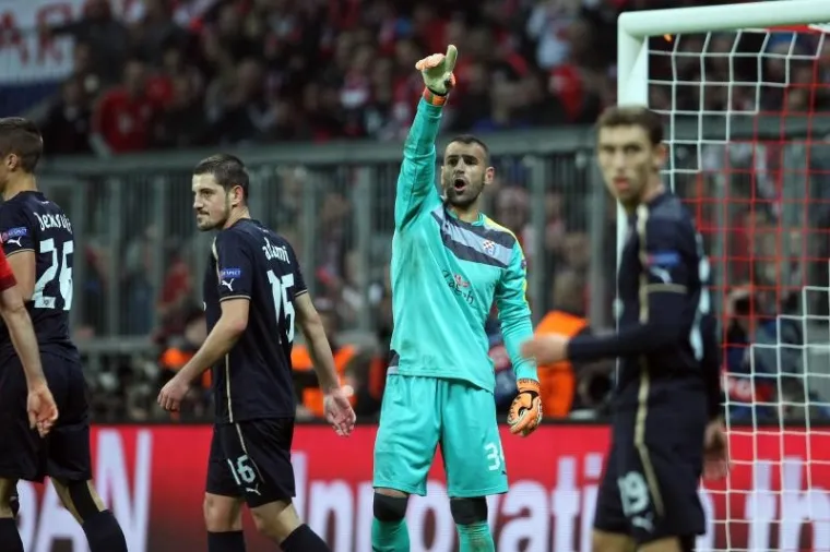 Nogometa&scaron;i Dinama bili su bez ikakve &scaron;anse na gostovanju kod Bayerna u 2. kolu Lige prvaka. Pravi su potop doživjeli već u prvom poluvremenu.