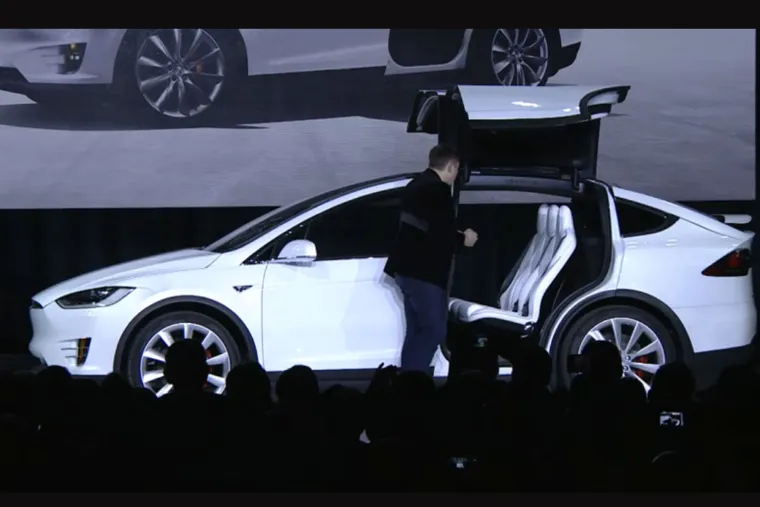 PREPUN INOVACIJA: Zavirite u novi Tesla X električni SUV