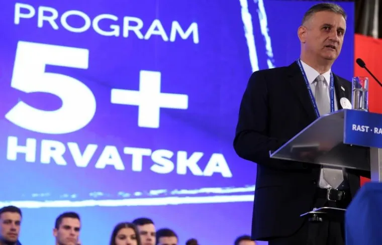 VELESAJAM: HDZ predstavio svoj izborni program
