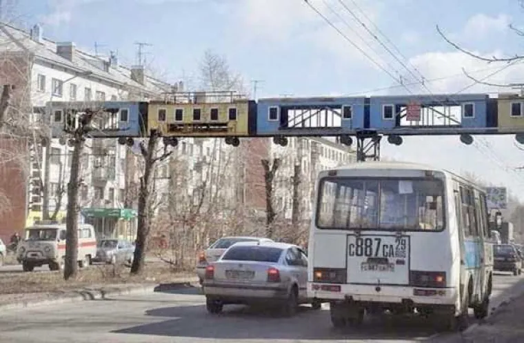 NOVA DOZA RUSIJE: Pogledajte kako gledaju tekme i druge bizarne prizore iz svakodnevice