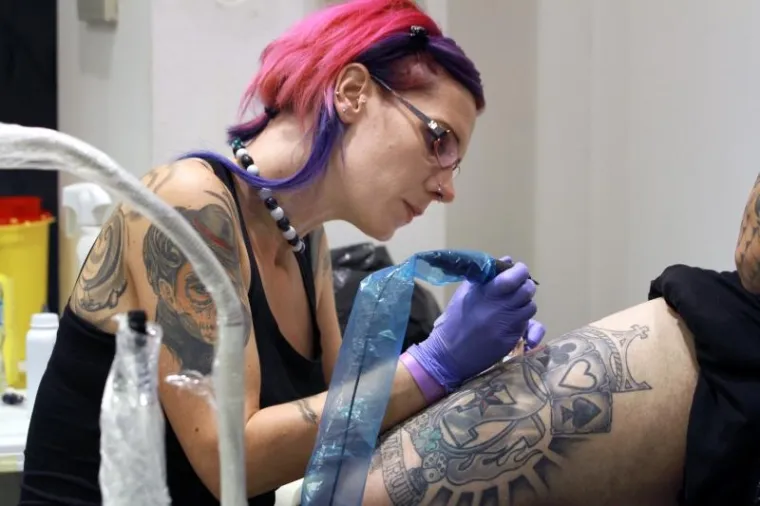 Na trećem katu robne kuće Prima održava se trodnevna Tattoo konvencija Split, sajam tetoviranja i prateće opreme.