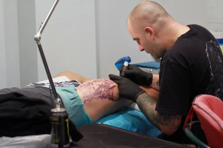 Na trećem katu robne kuće Prima održava se trodnevna Tattoo konvencija Split, sajam tetoviranja i prateće opreme.
