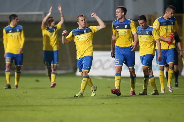 Domaći Inter i prvak Dinamo odigrali su 2:2 u 12. kolu 1. HNL