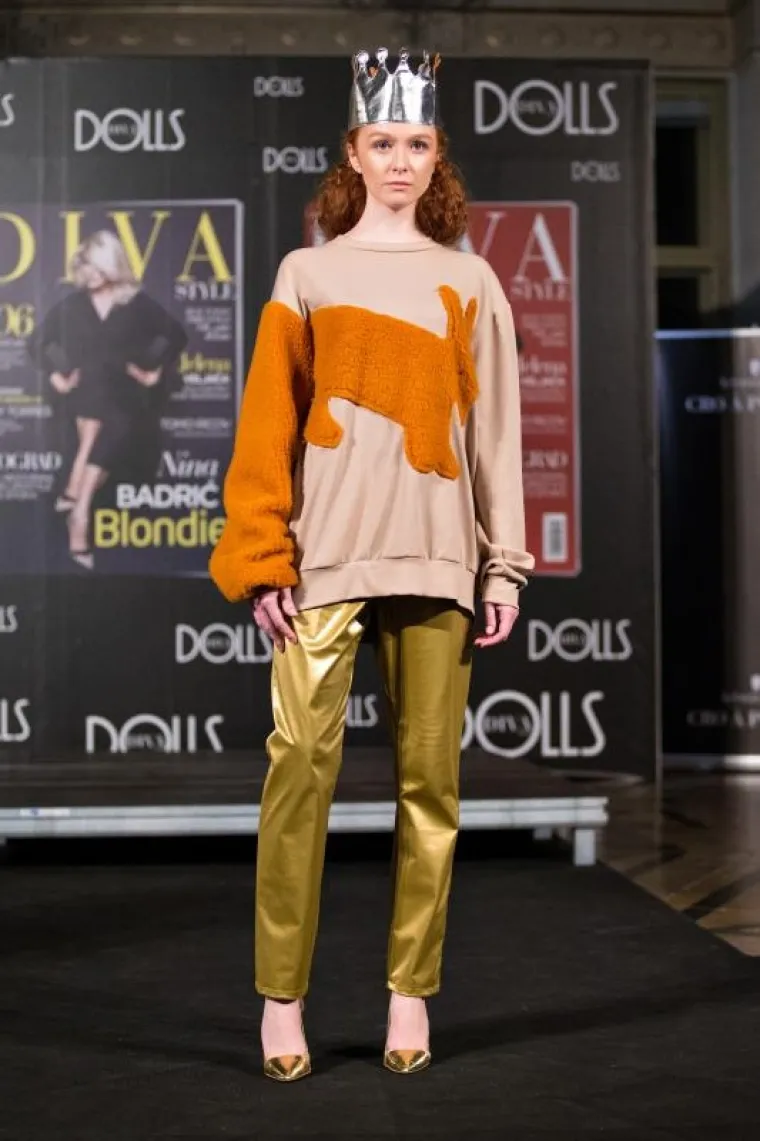 Svečano otvorena humanitarna izložba, sredstva idu u borbu protiv raka dojke