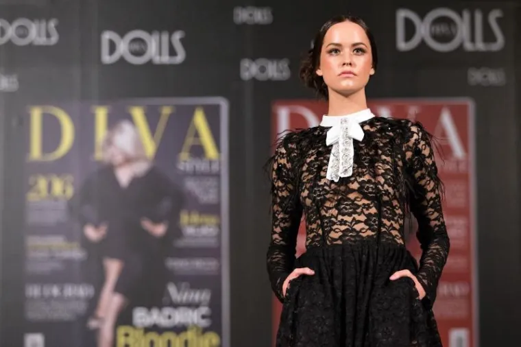 Svečano otvorena humanitarna izložba, sredstva idu u borbu protiv raka dojke