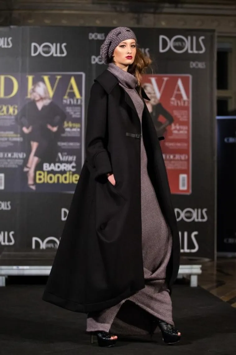 Svečano otvorena humanitarna izložba, sredstva idu u borbu protiv raka dojke