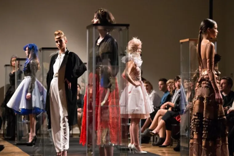 Svečano otvorena humanitarna izložba, sredstva idu u borbu protiv raka dojke