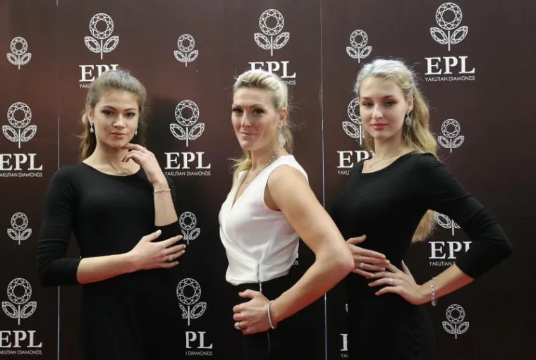 U Centru Cvjetni odrzana promocija nakita draguljarnice EPL Yakutian Diamonds. Janica Kostelic je zastitno lice prestizne EPL Yakutian Diamonds kolekcije pod nazivom Firing Ice