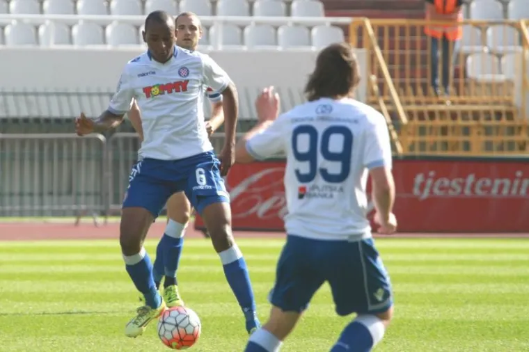 BLITZKRIEG U POLA SATA: Hajduk do novih bodova na impresivan način