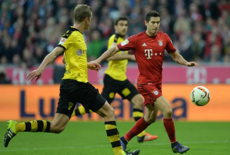 ZASTRA&Scaron;UJUĆE: I Borussia primila pet komada od bavarskog stroja