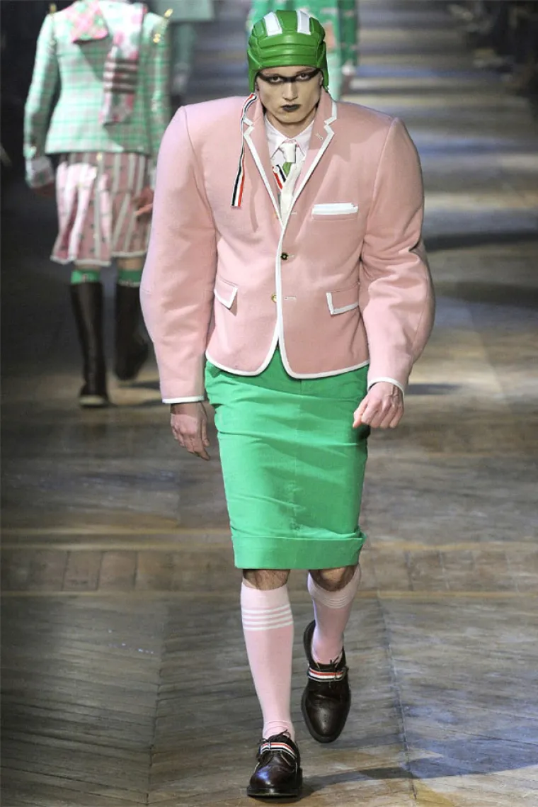 Neki kažu da je ovo moda. Drugi misle da je riječ o sprdačini. &Scaron;to vi kažete?