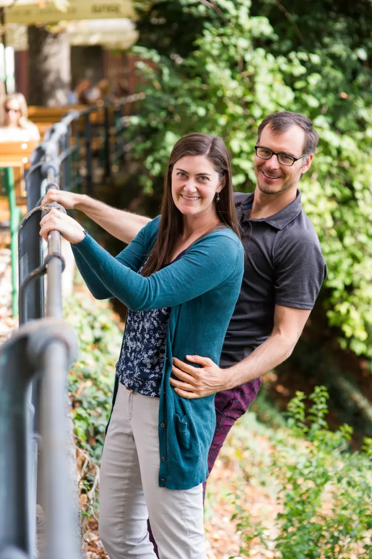 Amerikanac odlučio zaprositi djevojku pred muzejem prekinutih veza