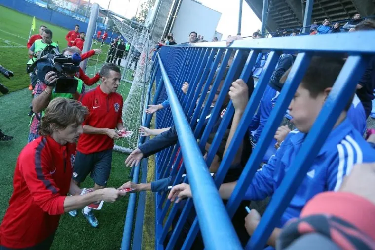 POČELA AKCIJA BUGARSKA-MALTA: Vatreni odradili trening na Hitrec-Kacianu