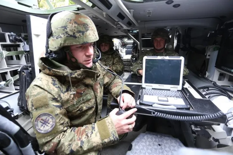 Na slunjskom poligonu održana nova vojna vježba