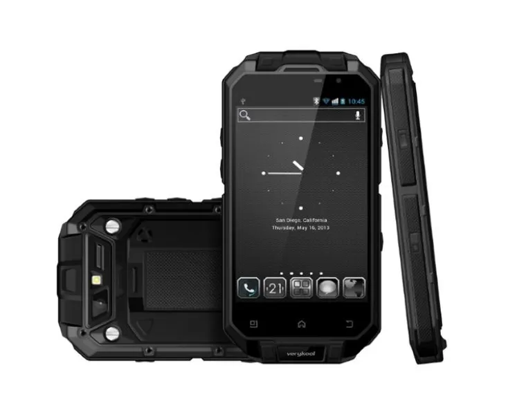 VeryKool Rock RX2: Proizvođač će prvo istaknuti da RX2 može preživjeti zaron na dubinu od 5 metara. Ekran veličine 4,3 inča osjetljiv je na dodir, a funkcionira i kada ste u rukavicama. Performanse su ne&scaron;to bolje od konkurentnih modela. Ovaj telefon pokreće četverojezgreni procesor od 1,5 GHz, izvana je kamera od 13MP, a iznutra 16GB memorije. Jedino razočarenje je baterija kapaciteta mizernih 1900 mAh.