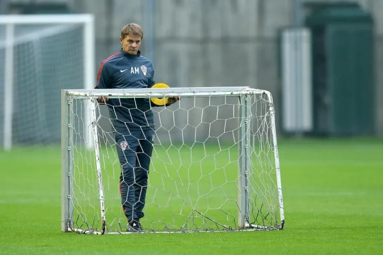 Hrvatska nogometna reprezentacija održala je trening na pomoćnom terenu Hitrec-Kacian stadiona u Maksimiru u sklopu priprema za nadolazeću kvalifikacijsku utakmicu s Bugarskom za odlazak na Euro