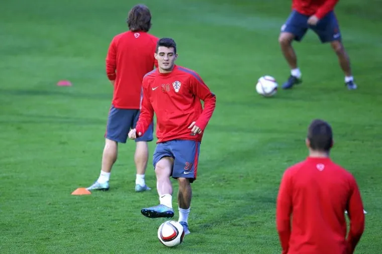 Hrvatska nogometna reprezentacija održala je trening na pomoćnom terenu Hitrec-Kacian stadiona u Maksimiru u sklopu priprema za nadolazeću kvalifikacijsku utakmicu s Bugarskom za odlazak na Euro