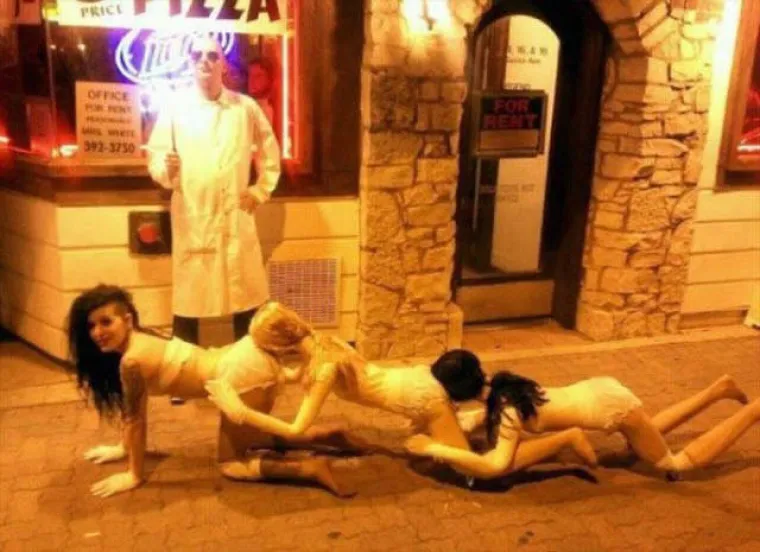 Ovo su definitivno najuvredljiviji kostimi koje možete obući za Noć vještica