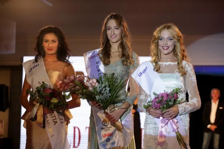 Finalni izbor World Top Model Croatia 2015 održan je u zagrebačkom hotelu Sheraton. Na izboru je sudjelovalo 15 modela iz hrvatskih modnih agencija, a pobjednica je manekenka Dea Maretić, koja će predstavljati Hrvatsku na svjetskom izboru u Rimu.