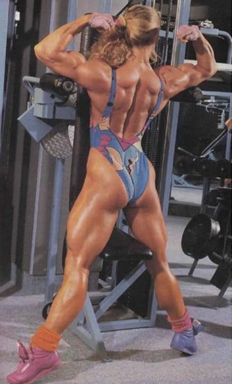 Dokaz da i žene koriste steroide, a rezultati su... uostalom, prosudite sami