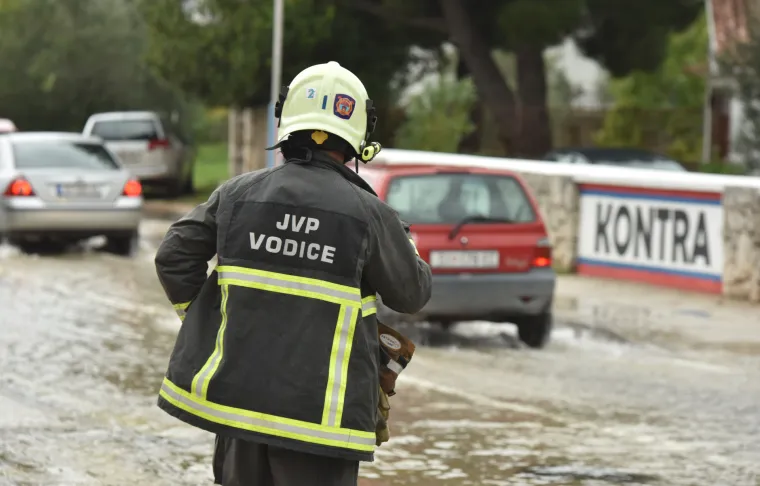 Nevrijeme u Vodicama