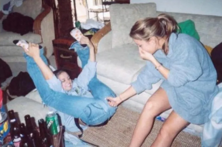 Mame su ih učile da moraju biti pristojne i fine cure, a one su odabrale vlastiti put