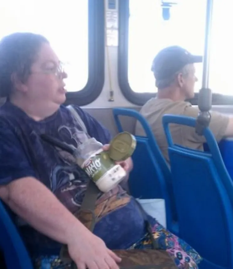 Mame su ih učile da moraju biti pristojne i fine cure, a one su odabrale vlastiti put