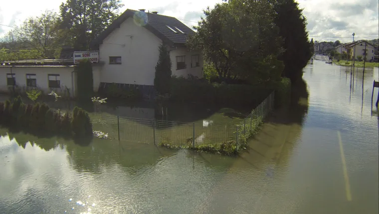 Ekskluzivne snimke iz zraka svjedoče o razmjerima potopa!