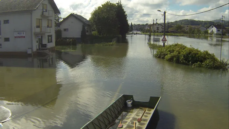 Ekskluzivne snimke iz zraka svjedoče o razmjerima potopa!