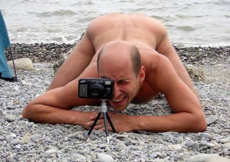 Kad vidite tko stoji iza kamere, bit će vam jasno za&scaron;to je internet prepun ludih slika