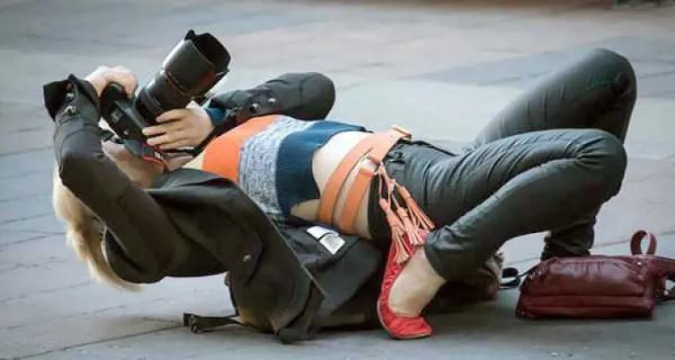 Kad vidite tko stoji iza kamere, bit će vam jasno za&scaron;to je internet prepun ludih slika