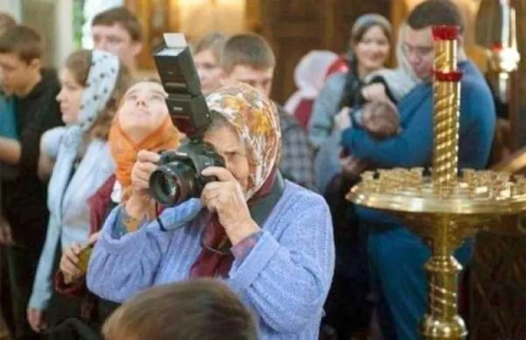 Kad vidite tko stoji iza kamere, bit će vam jasno za&scaron;to je internet prepun ludih slika