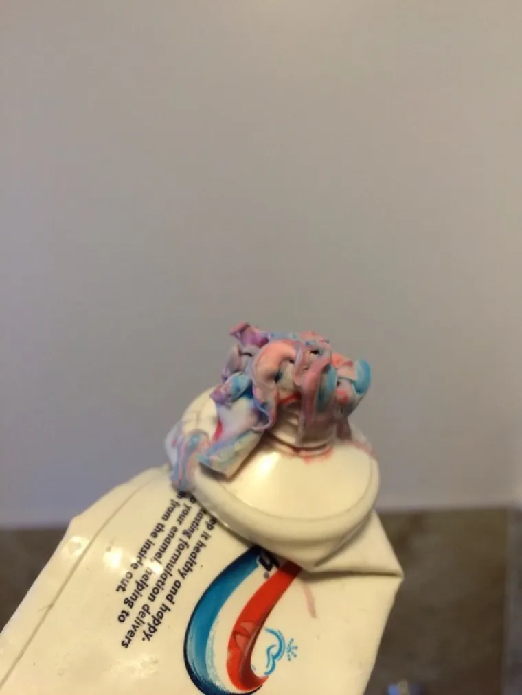 Pasta za zube koju se tretira ovako.