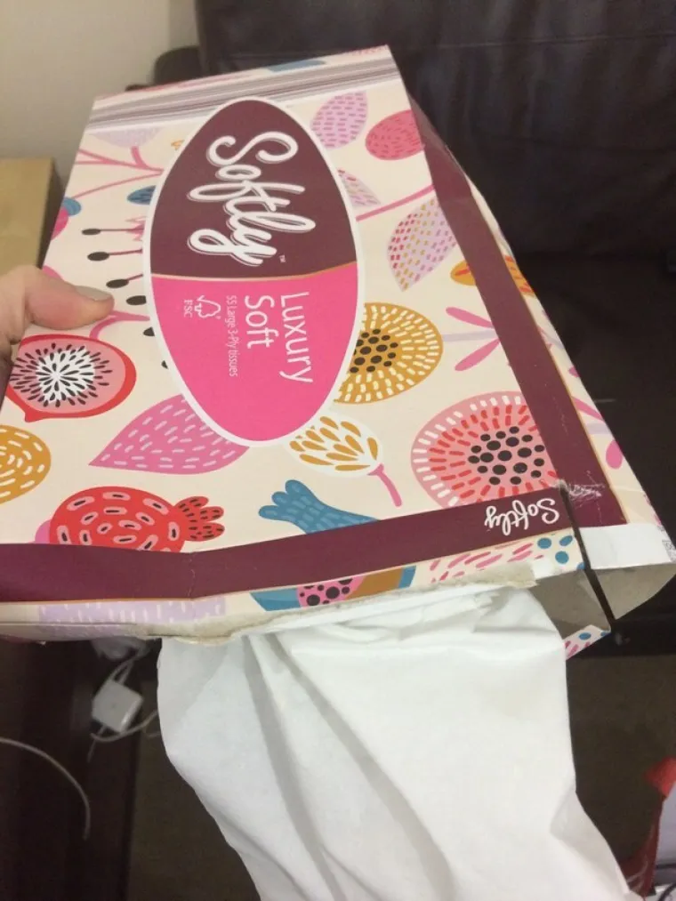 Kada ljudi krivo otvaraju kutije.