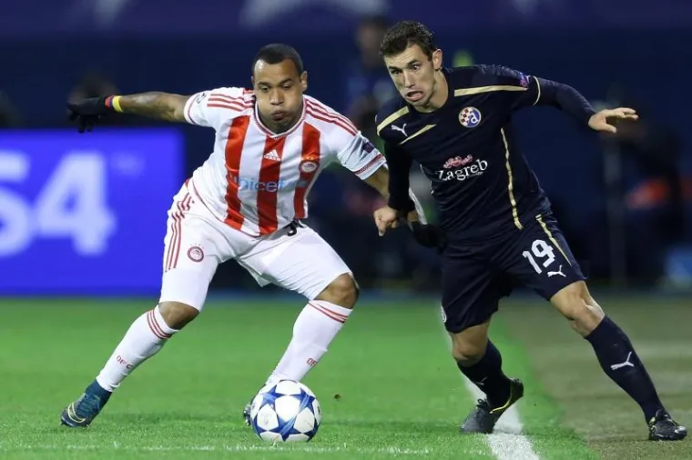 Dinamo je u 3. kolu skupine F poražen protiv Olympiacosa s 0:1 u Maksimiru.